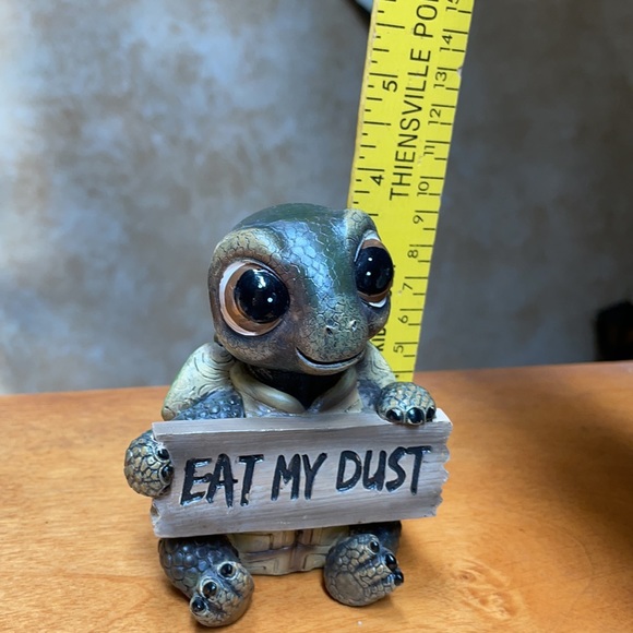 Eat My Dust Turtle Figurine - Picture 2 of 12